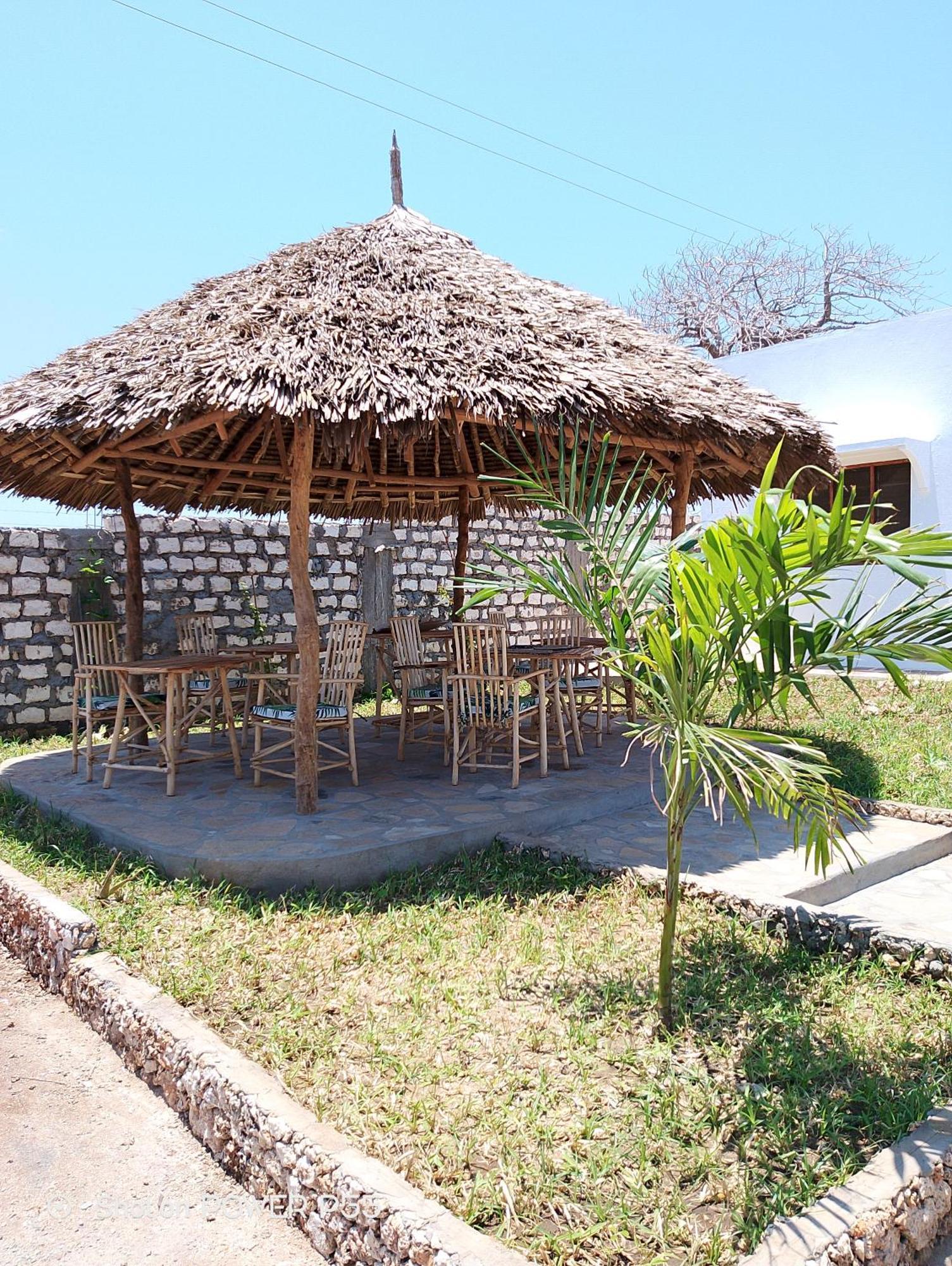 Red Land House Bed & Breakfast Watamu Bagian luar foto